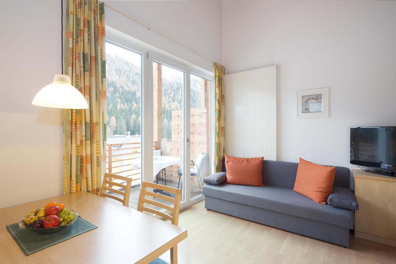 Apart Hotel Garni Alvetern Samnaun Bagian luar foto